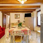 Le Bourg 61 - Centro *