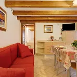 Le Bourg 61 - Centro Appartement *